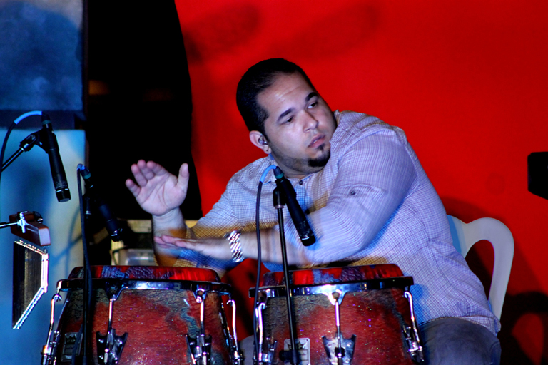 SAVIER ANEL - Percusión