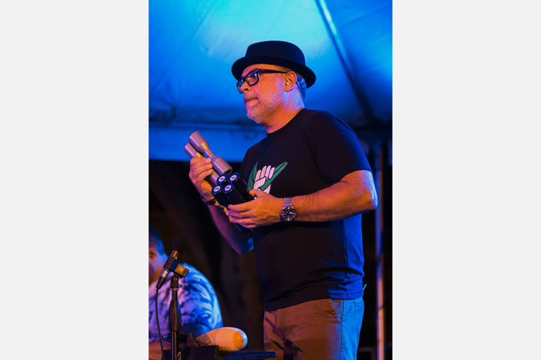 PAUL - Güiro, Agitadores